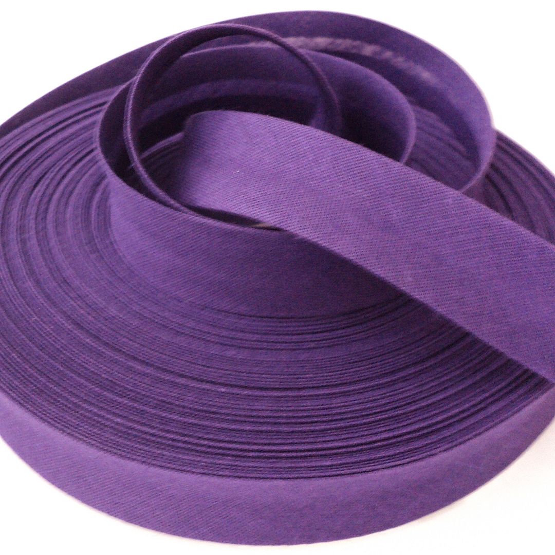 25m ROLL 18mm PLAIN QUALITY EUROPEAN BIAS BINDING folded trim ALL